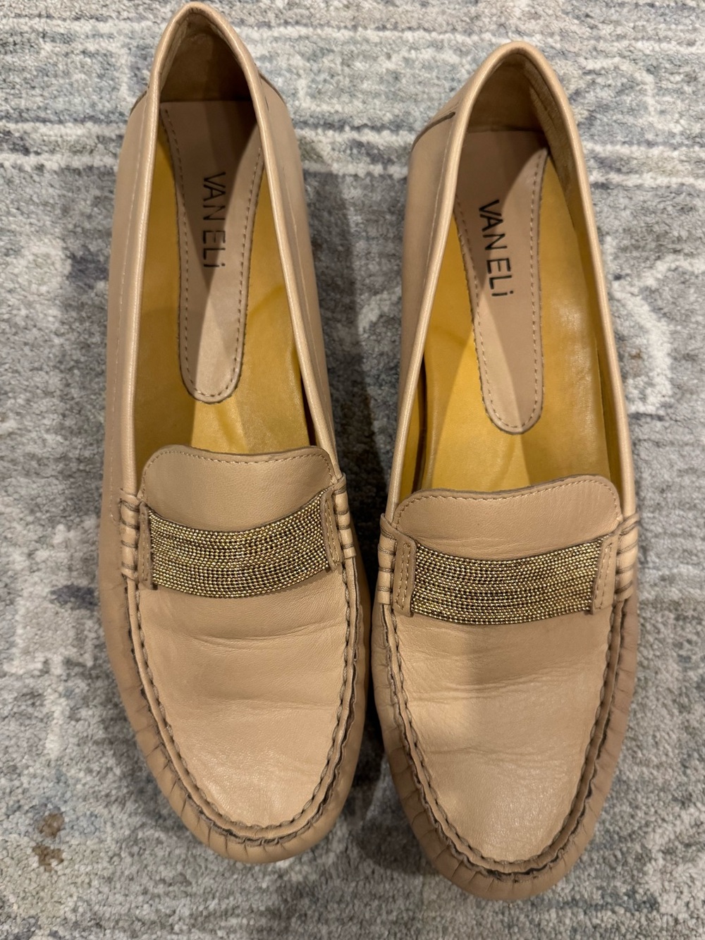 Van Eli Women's Tan Suede Flats
